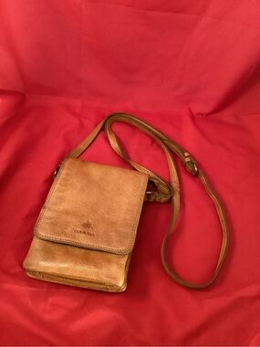 Oak and Tan Crossbody Bag Purse Travel Bag Women’s Leather Adj. Strap